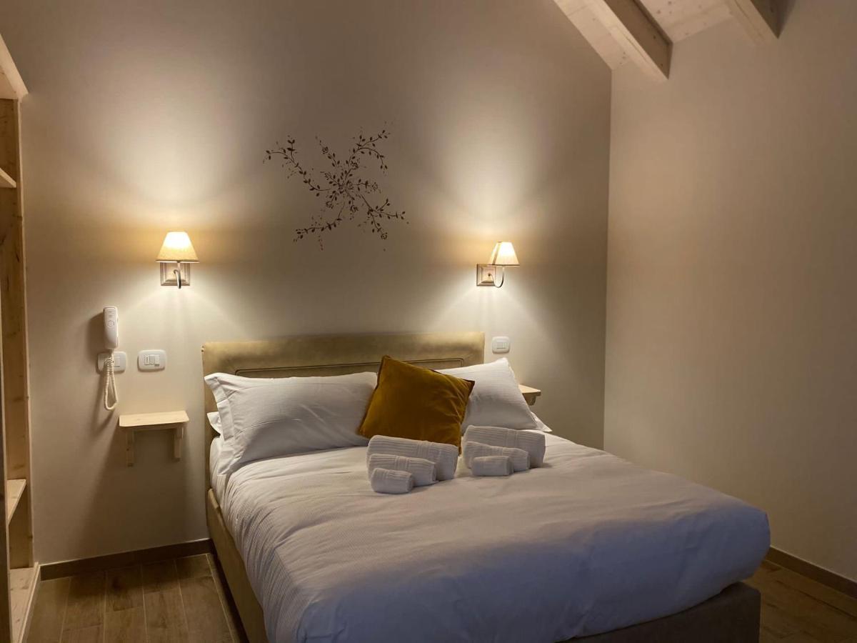 Hotel Rosengarten 塔尔维西奥 外观 照片